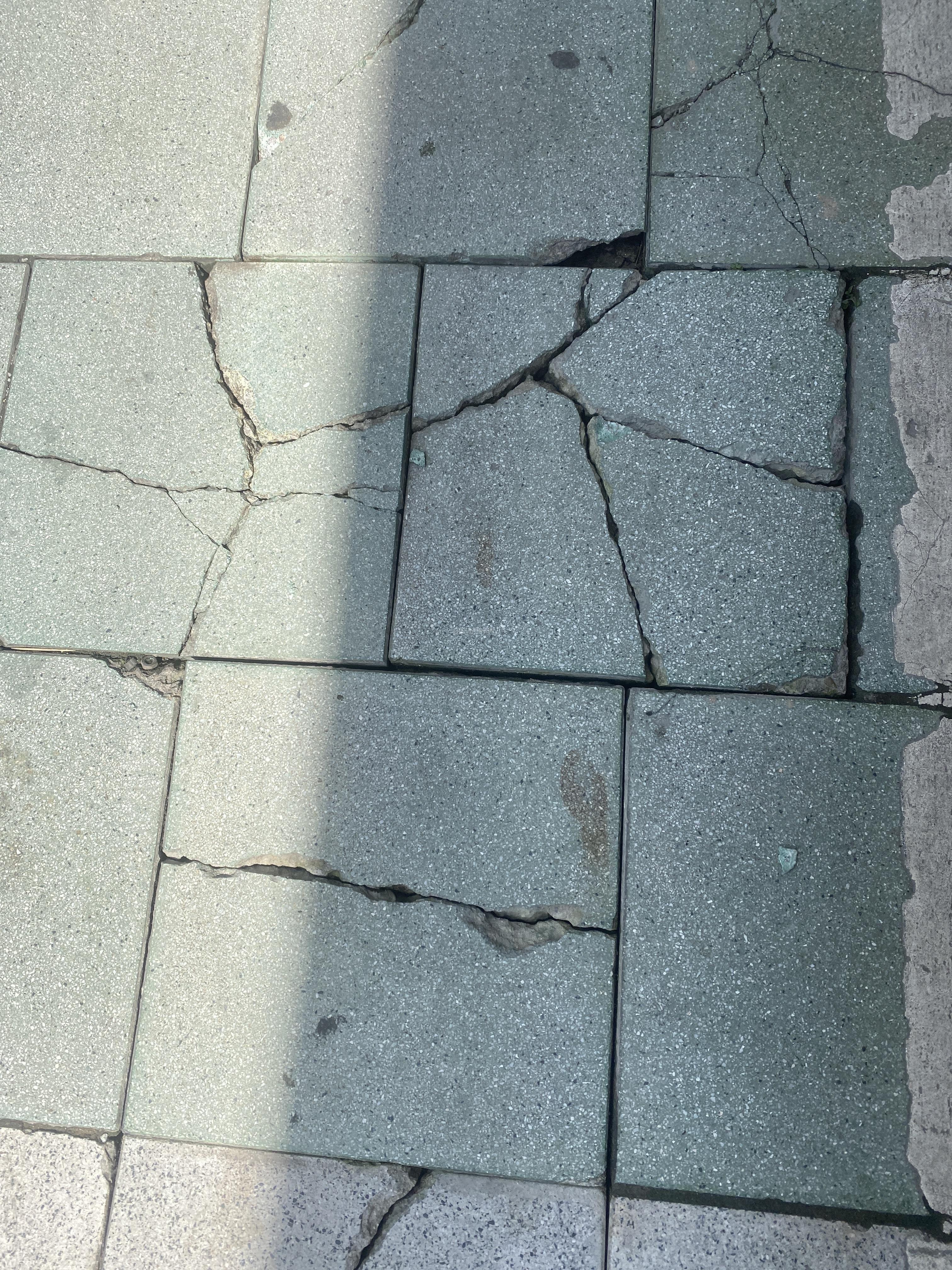 瓷砖很硬是好是坏(瓷砖硬的质量好还是软的质量好) 瓷砖很硬是好是坏(瓷砖硬的质量好还是软的质量好)